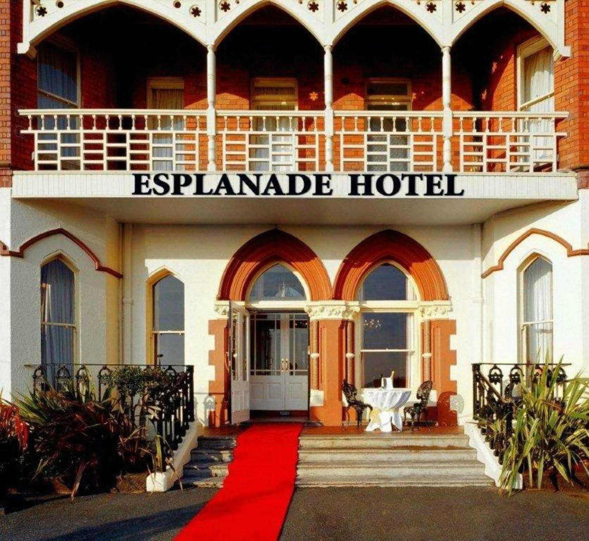 Esplanade Hotel On The Seafront 布瑞 外观 照片